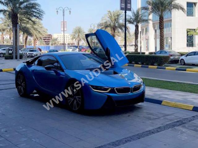 2017 BMW i8