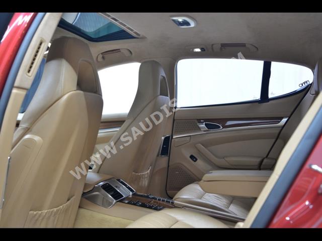 2011 بورش بانميرا توربو