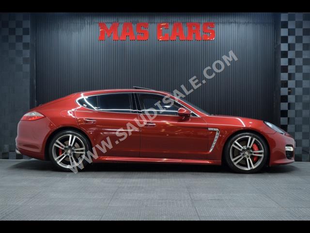 2011 بورش بانميرا توربو