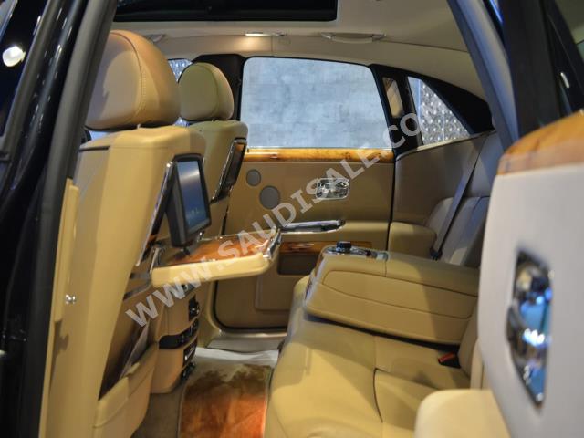 2012 رولز رويس قوست