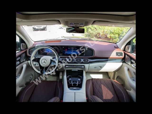 2024 مرسيدس - بنز جي إل إس 600 مايباخ