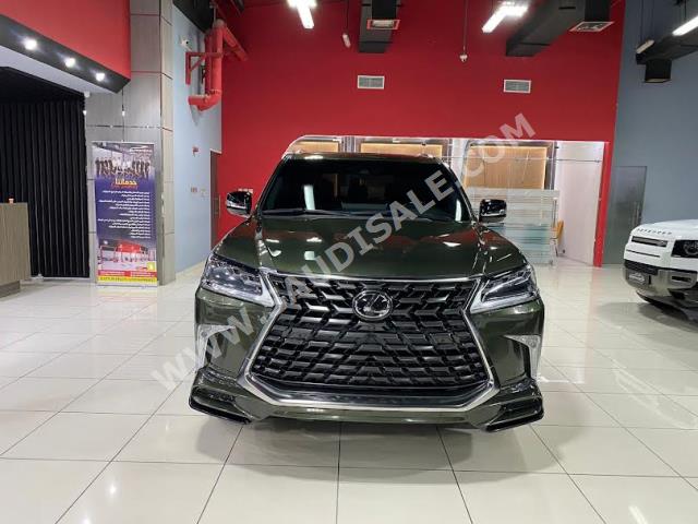 2021 لكزس إل إكس 570