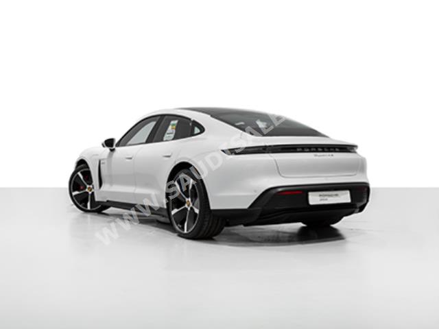 2024 بورش تايكان 4إس