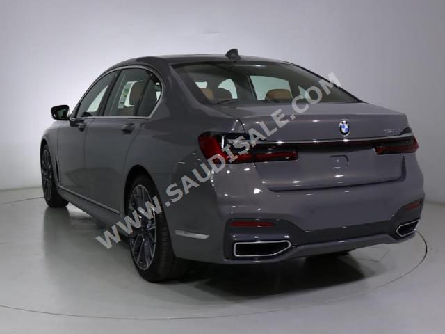 2022 بي ام دبليو الفئة السابعة 730 إل أي