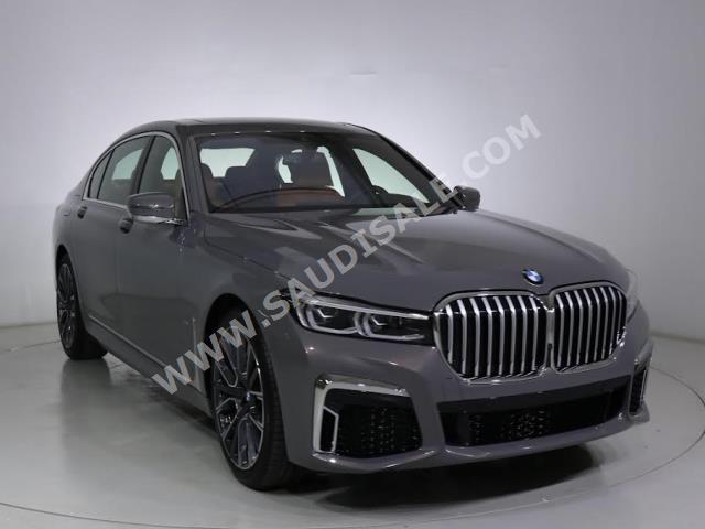 2022 بي ام دبليو الفئة السابعة 730 إل أي