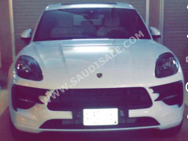 2020 بورش ماكان