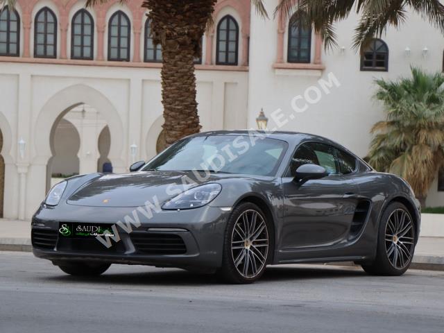 2020 بورش كايمان اس