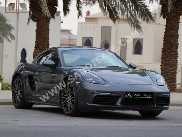 2020 بورش كايمان اس