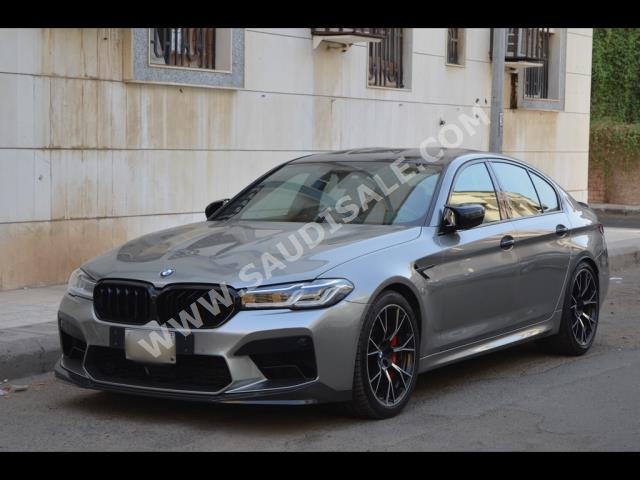 2021 بي ام دبليو الفئة ام إم 5 كومبيتيشن