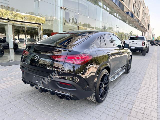 2024 مرسيدس - بنز جي إل إي 53 أي إم جي