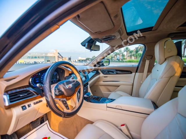 2017 كاديلاك سي تي 6