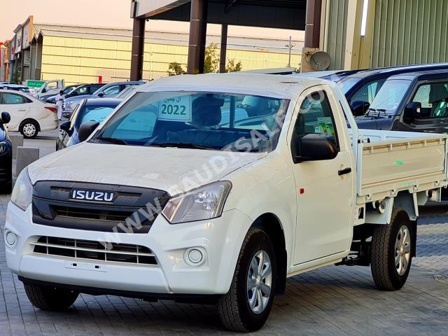 2022 ايسوزو بيكب غمارة