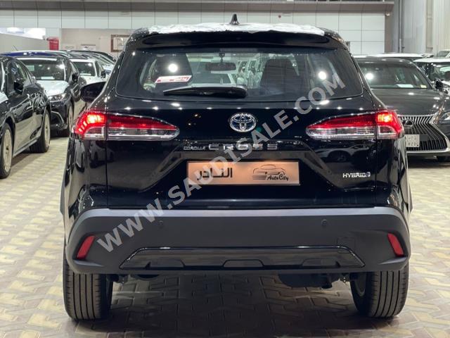 2024 تويوتا كورولا كروس