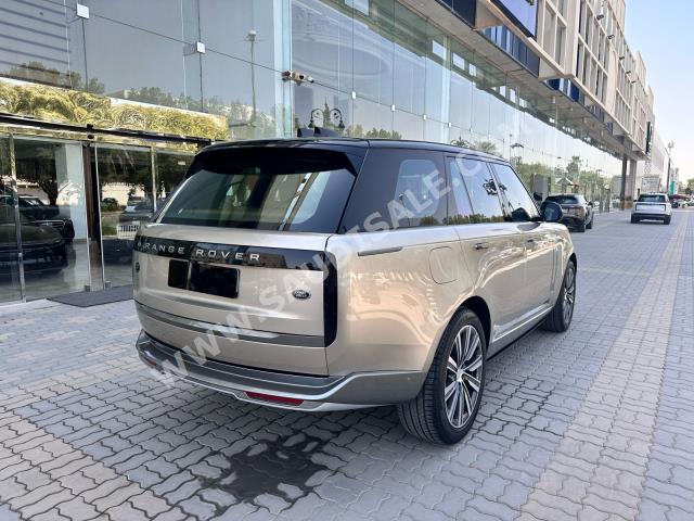 2023 لاند روفر رينج روفر اتش اس اي