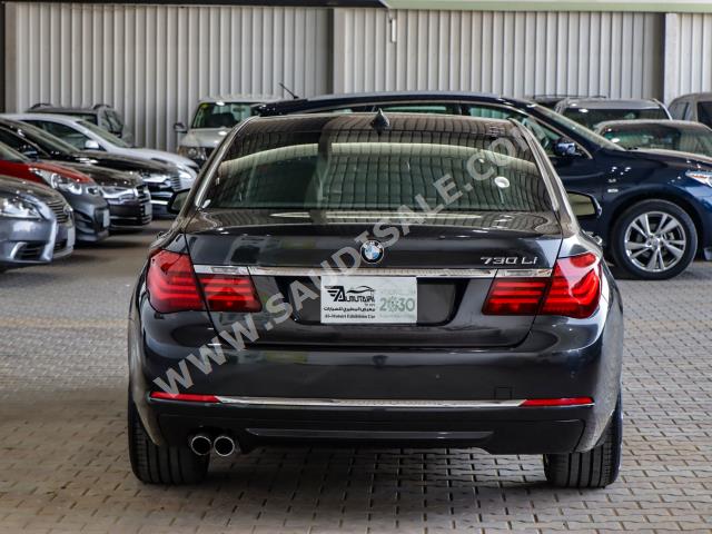 2015 بي ام دبليو الفئة السابعة 730 إل أي