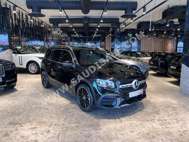 2022 مرسيدس - بنز جي إل بي 200