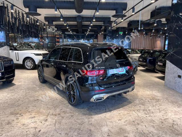 2022 مرسيدس - بنز جي إل بي 200