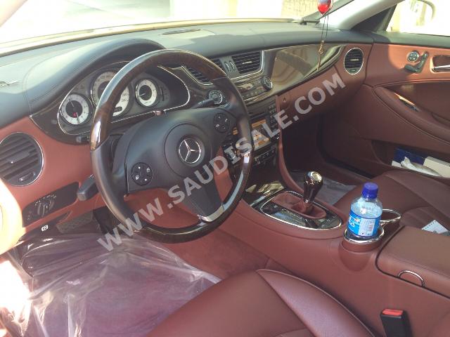 2010 Mercedes-Benz CLS 550