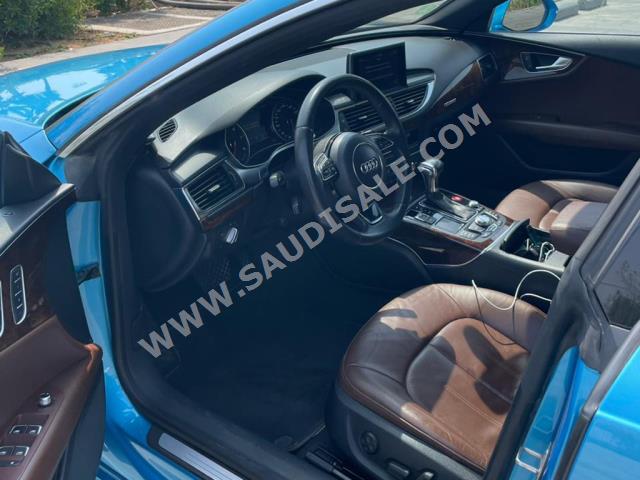 2014 اودي اي 7