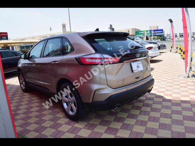 2018 Ford Edge
