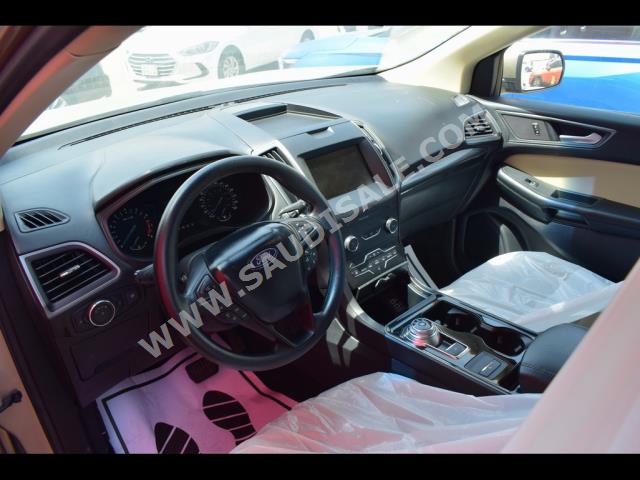 2018 Ford Edge