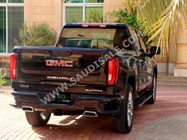 2021 جي ام سي سييرا دينالي