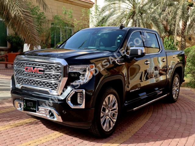 2021 جي ام سي سييرا دينالي