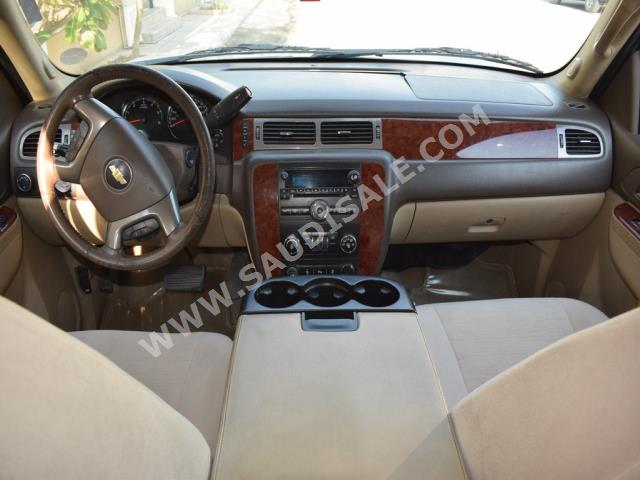 2013 Chevrolet Suburban LT