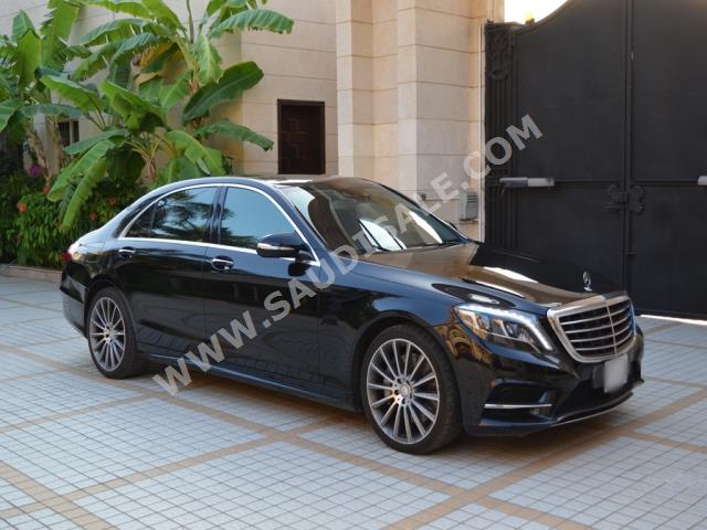 2015 مرسيدس - بنز إس 400