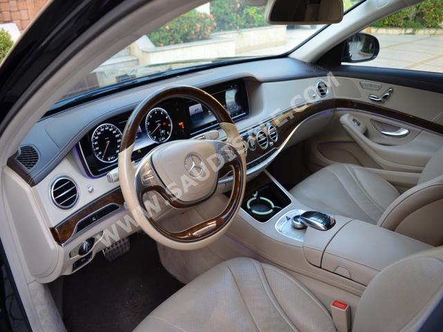 2015 مرسيدس - بنز إس 400