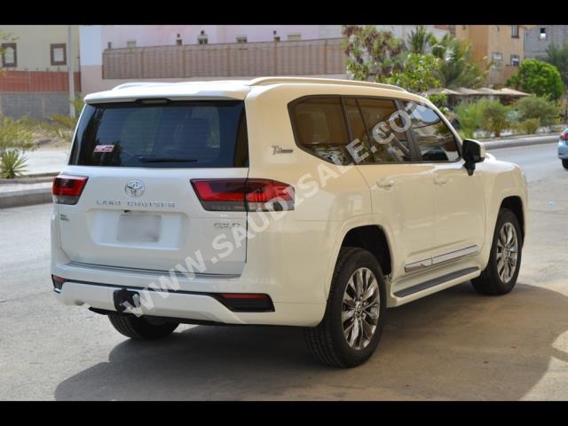2022 تويوتا لاند كروزر جي اكس ار4
