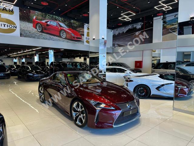 2019 لكزس إل سي 500