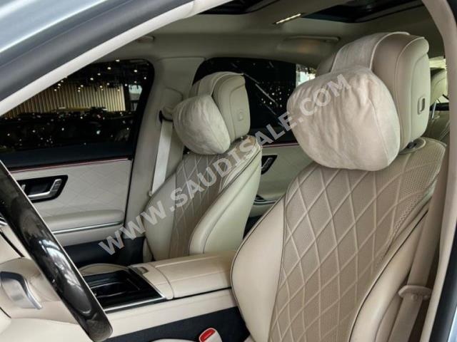 2021 مرسيدس - بنز إس 580