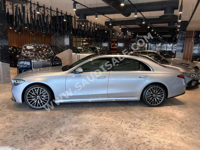 2021 مرسيدس - بنز إس 580