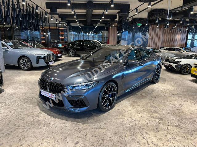 2020 بي ام دبليو الفئة ام إم 8 كومبيتيشن