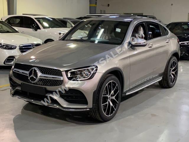 2022 مرسيدس - بنز جي إل سي 200 اي ام جي