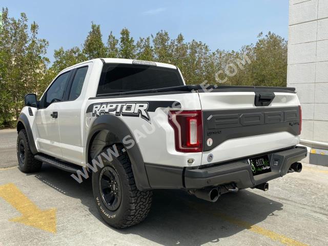 2018 فورد اف 150 رابتور