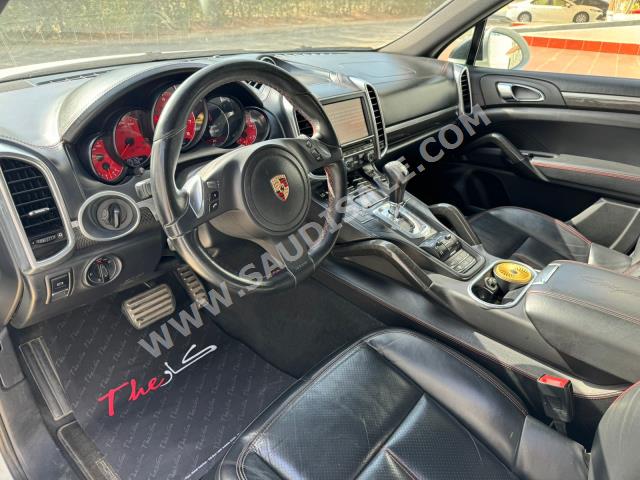 2012 بورش كايين اس