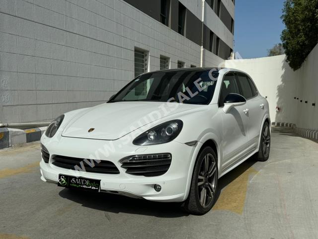 2012 بورش كايين اس