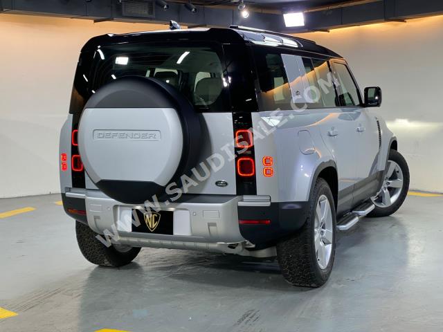2023 Land Rover Defender