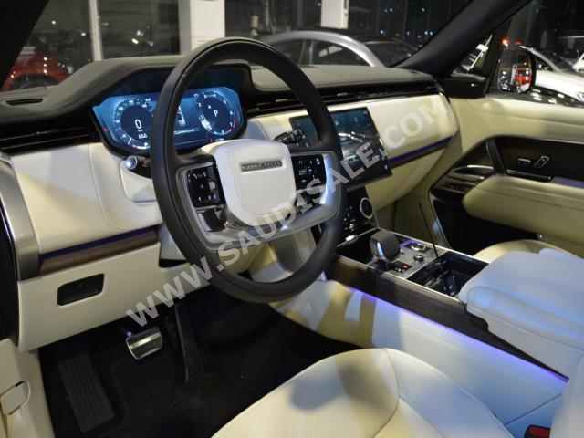 2023 لاند روفر رينج روفر فوج اس اي