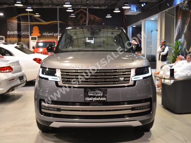 2023 لاند روفر رينج روفر فوج اس اي