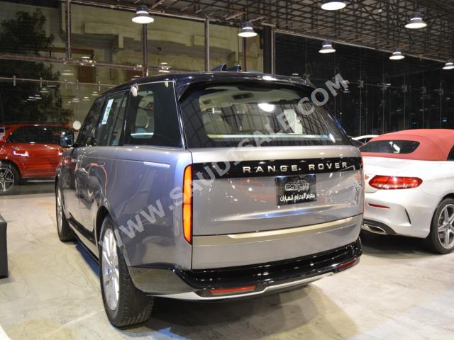 2023 لاند روفر رينج روفر فوج اس اي