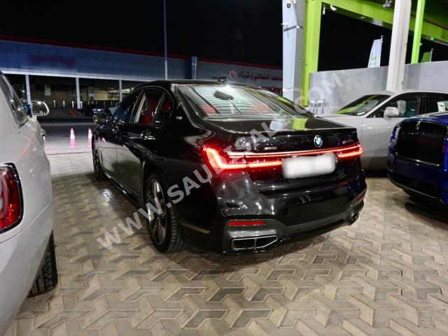 2021 بي ام دبليو الفئة السابعة 760 إل أي