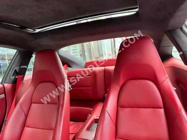 2012 بورش 911 كاريرا اس