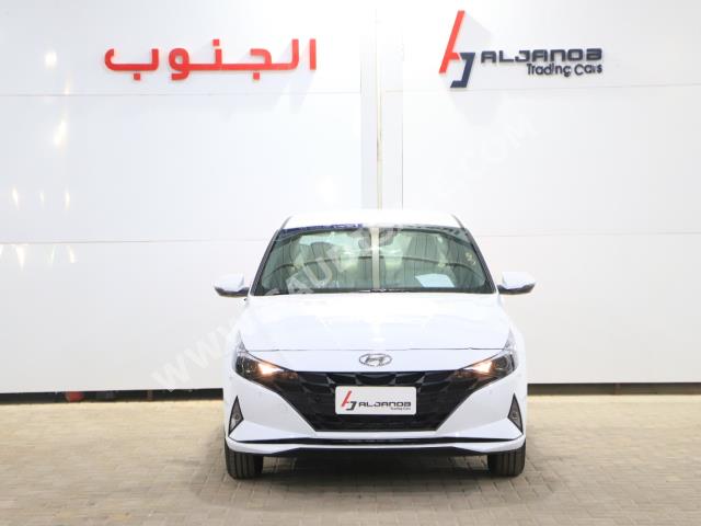 2022 هيونداي النترا