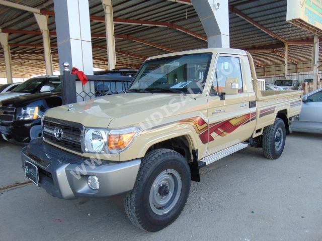 2012 تويوتا لاند كروزر شاص