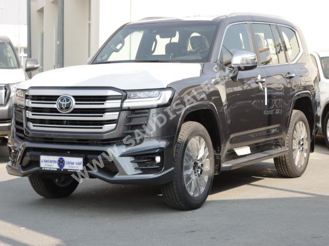 2022 تويوتا لاند كروزر في اكس ار