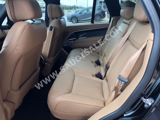 2023 لاند روفر رينج روفر اتش اس اي