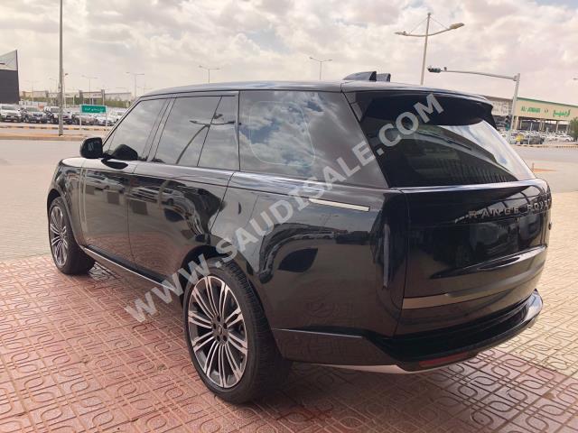 2023 لاند روفر رينج روفر اتش اس اي